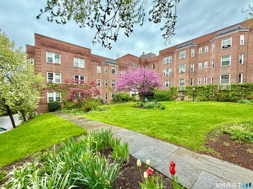 3-2d-70 Strawberry Hill Ave, Stamford, CT, 06902-2647 | Card Image