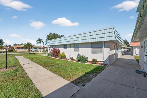 apt-12-1802 Bedford Ln, SUN CITY CENTER, FL, 33573-6024 | Card Image