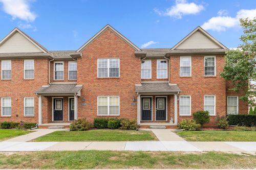13165 Turnberry Ct, Southgate, MI, 48195-3482 | Card Image
