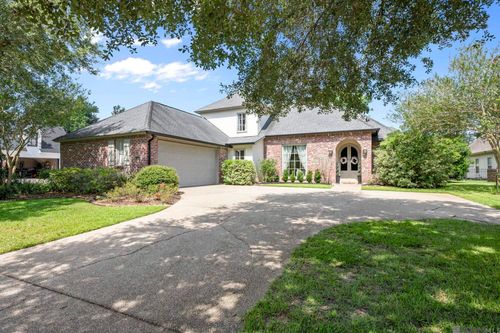 6123 Jonathan Alaric Ave, Gonzales, LA, 70737-8516 | Card Image