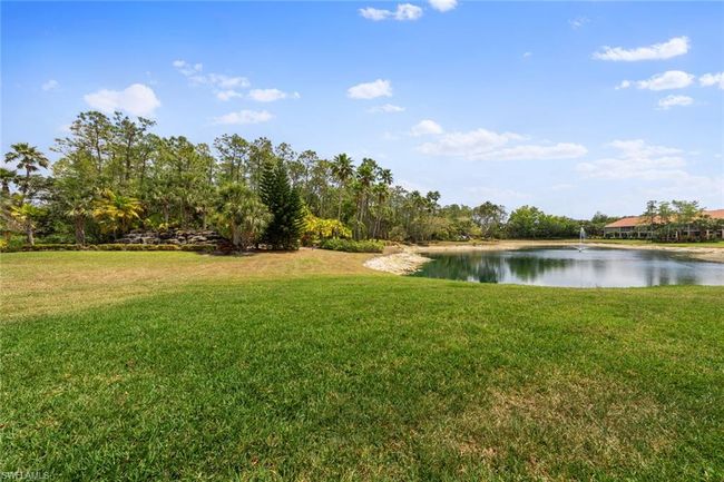 APT-5401 - 1972 Cascades Dr, Condo with 3 bedrooms, 2 bathrooms and 1 parking in NAPLES FL | Image 39