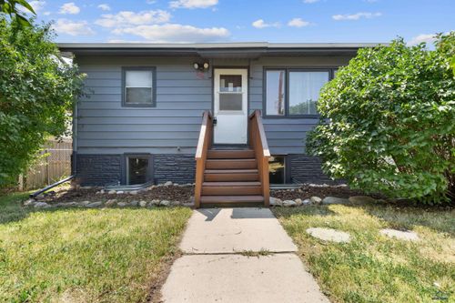 513 E Denver, Rapid City, SD, 57701 | Card Image