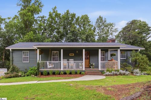 7 Maple Leaf Court, Greenville, SC, 29611 | Card Image