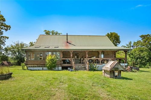 447 Flint Ln, Washburn, MO, 65772-9190 | Card Image