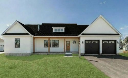 26 Meeting House Road, Biddeford, ME, 04005 | Card Image