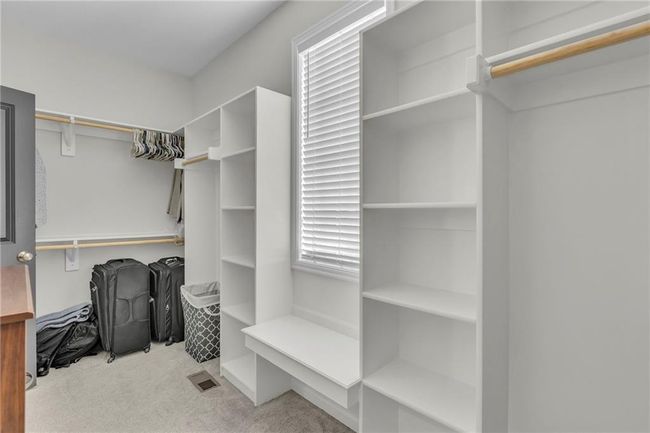 Primary Closet | Image 20