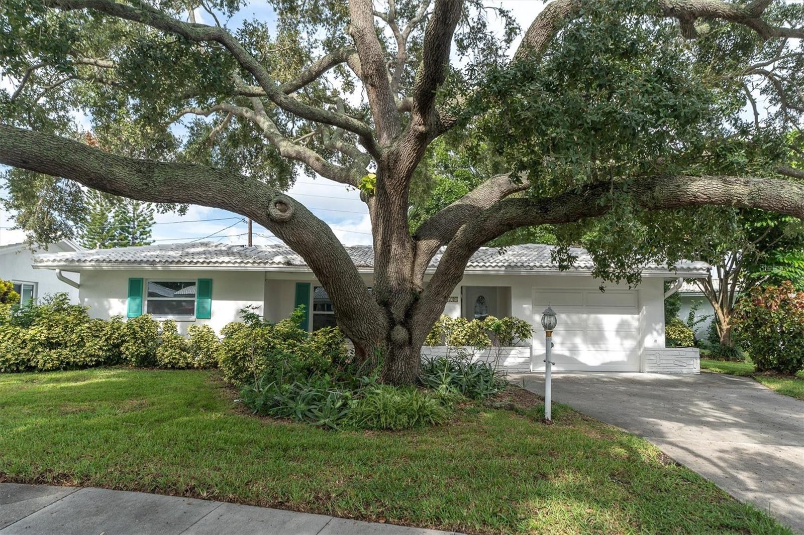 42nd Way, Pinellas Park, FL 33782