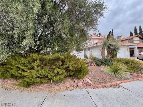 3578 Taos Ln, Las Vegas, NV, 89121-5909 | Card Image
