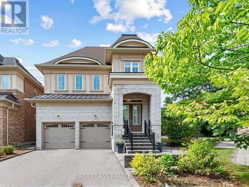 16 Macdonald Crt, Richmond Hill, ON, L4E1E9 | Card Image