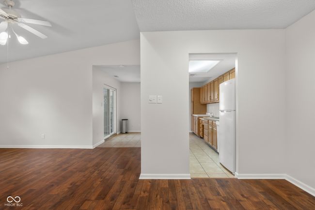 2770 Two Worlds Dr, Condo with 2 bedrooms, 2 bathrooms and null parking in Columbus IN | Image 12
