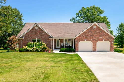 589 Linden Dr, Austin, IN, 47102-1274 | Card Image