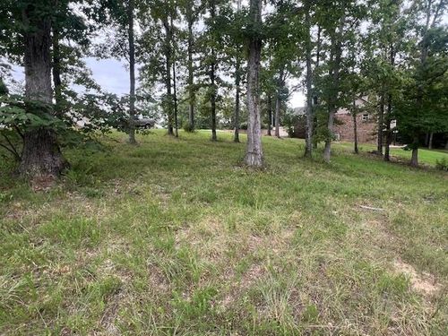 489 Rivers Edge Dr, Bath Springs, TN, 38311-4348 | Card Image