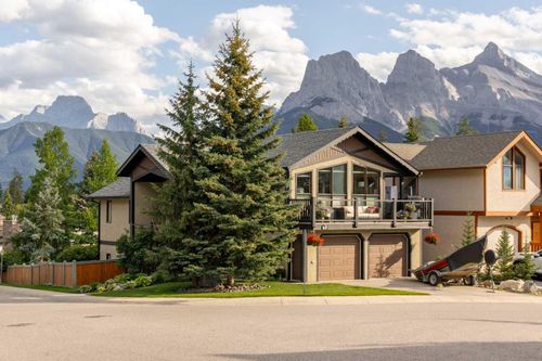 101 Wapiti Close, Canmore, AB, T1W3B2 | Card Image