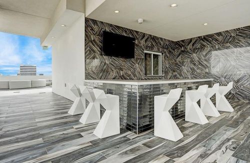 unit-1903-4521 San Felipe St, Houston, TX, 77027-3386 | Card Image