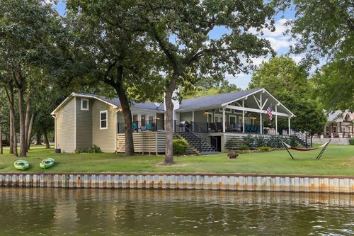 112 Yucca St, Trinidad, TX, 75163-3032 | Card Image