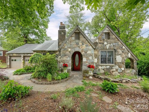 115 Oakland Rd, Asheville, NC, 28801-4809 | Card Image