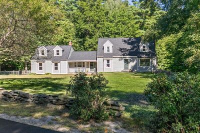 7 Acorn Drive, House other with 3 bedrooms, 2 bathrooms and null parking in Kingston NH | Image 1