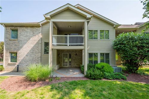9404 Sundance Dr, Bridgeville, PA, 15017-1192 | Card Image