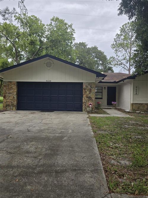 4608 Netherwood Dr, TAMPA, FL, 33624-1171 | Card Image