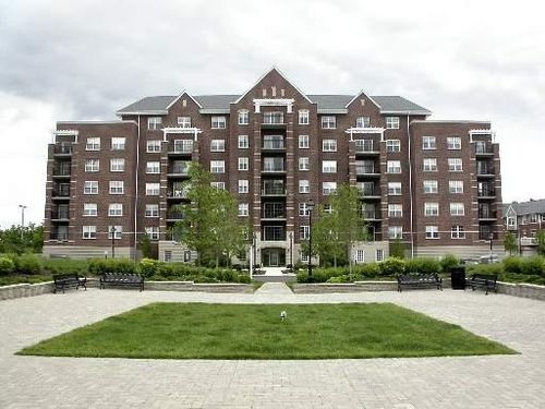 304-410 W Mahogany Ct, Palatine, IL, 60067-7806 | Card Image
