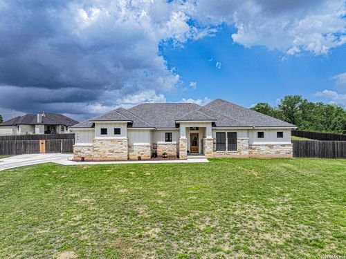 109 Archer Ridge Dr, La Vernia, TX, 78121-0050 | Card Image