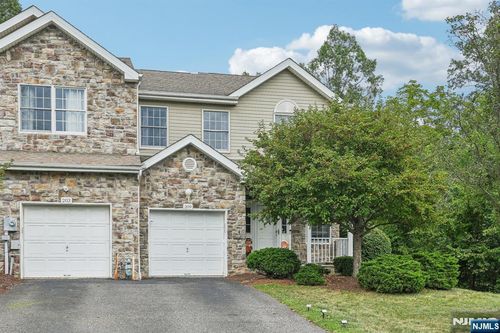 209 Raymound Blvd, Parsippany, NJ, 07054-3452 | Card Image