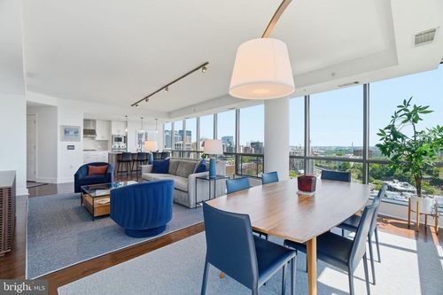 1207-2001 15th St N, ARLINGTON, VA, 22201-2697 | Card Image