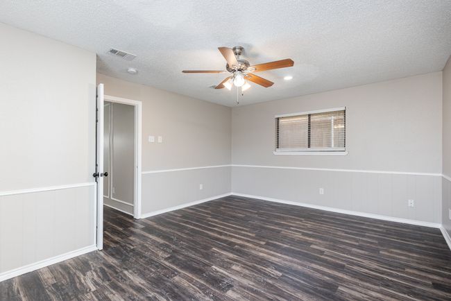 1602 Walker Dr, House other with 3 bedrooms, 2 bathrooms and null parking in Carrollton TX | Image 7