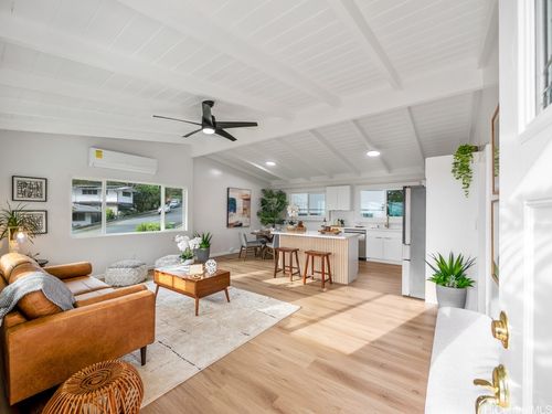 2645 Kekuanoni Street, Honolulu, HI, 96813 | Card Image