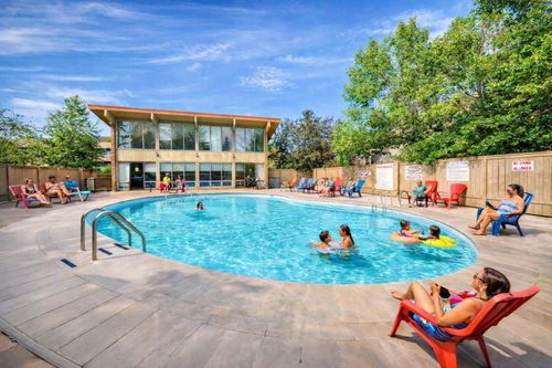 307-816 89 Ave Sw, Calgary, AB, T2V4N8 | Card Image