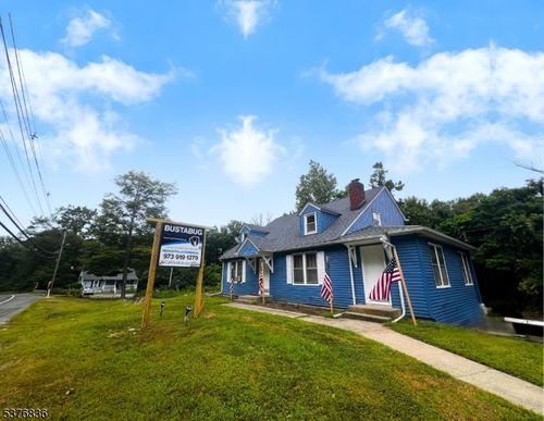 3610 State Rt 23 N, Hamburg, NJ, 07419-1425 | Card Image