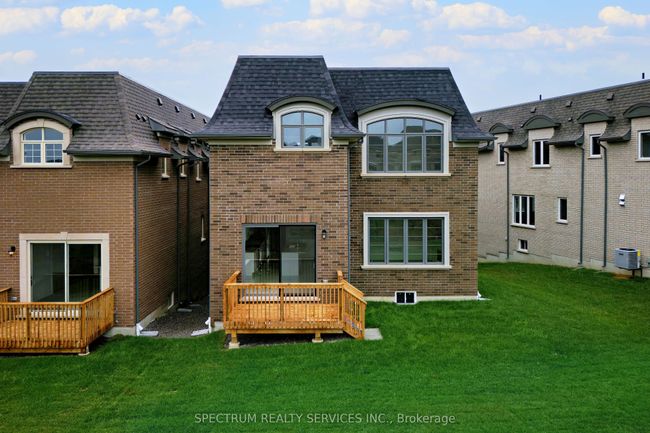17 Swamp Sparrow Crt, House other with 4 bedrooms, 5 bathrooms and 2 parking in Caledon ON | Image 46