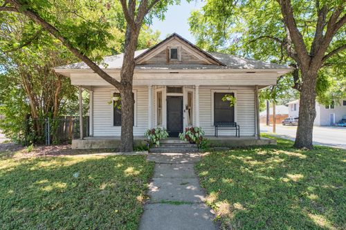 2201 E Cesar Chavez St, Austin, TX, 78702-4601 | Card Image