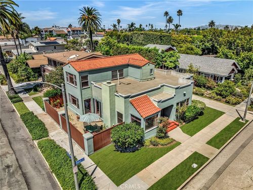 377 Grand Ave, Long Beach, CA, 90814-2742 | Card Image