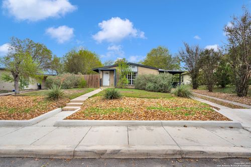 142 Shady Rill, San Antonio, TX, 78213-3045 | Card Image
