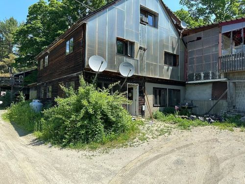 432 Fulton Rd, East Corinth, VT, 05040-9009 | Card Image
