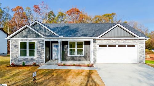 761 Garland Drive, spartanburg, SC, 29301 | Card Image