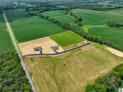 100 Fox Run, Melber, KY, 42069 | Card Image