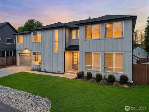 16067 178th Ave Se, Monroe, WA, 98272-2057 | Card Image