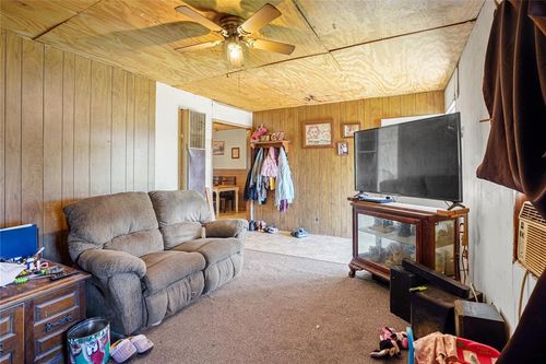 410 S 1st St, Davis, OK, 73030-2903 | Card Image