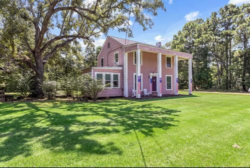 610 E Round Bunch Rd, Bridge City, TX, 77611-3902 | Card Image