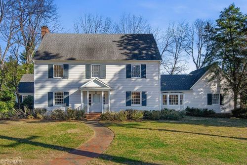 2325 Warwick Road, Winston-Salem, NC, 27104 | Card Image