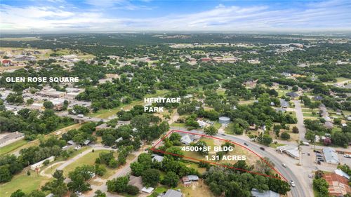 300 E Elm St, Glen Rose, TX, 76043 | Card Image