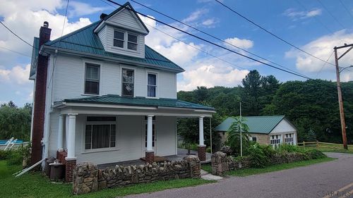 114 Village Rd, Listie, PA, 15549-1005 | Card Image