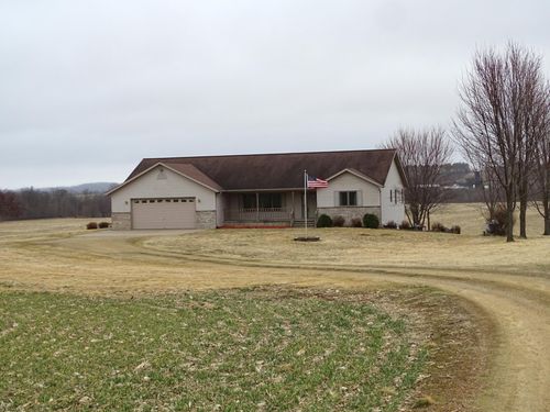 7899 County Road Z, ARKANSAW, WI, 54721-9469 | Card Image