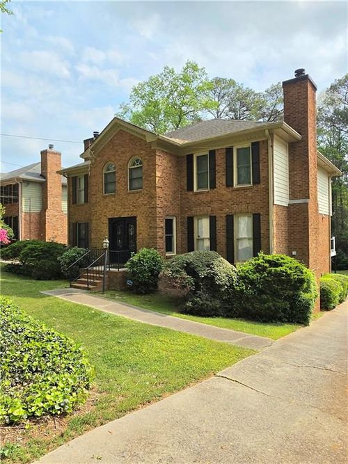 765 N Parkwood Rd, Decatur, GA, 30030-5023 | Card Image