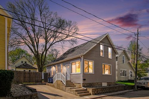 25 Mack Ave, Grand Rapids, MI, 49503-3671 | Card Image
