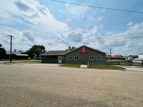 116 S 5th St, Lincoln, KS, 67455-2206 | Card Image