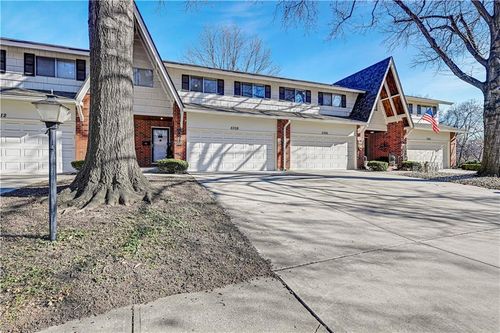 5308 W 103rd Ter, Overland Park, KS, 66207-3904 | Card Image