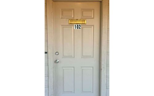 apt-102-3858 Nw Huntsboro St, Lake City, FL, 32055-8856 | Card Image